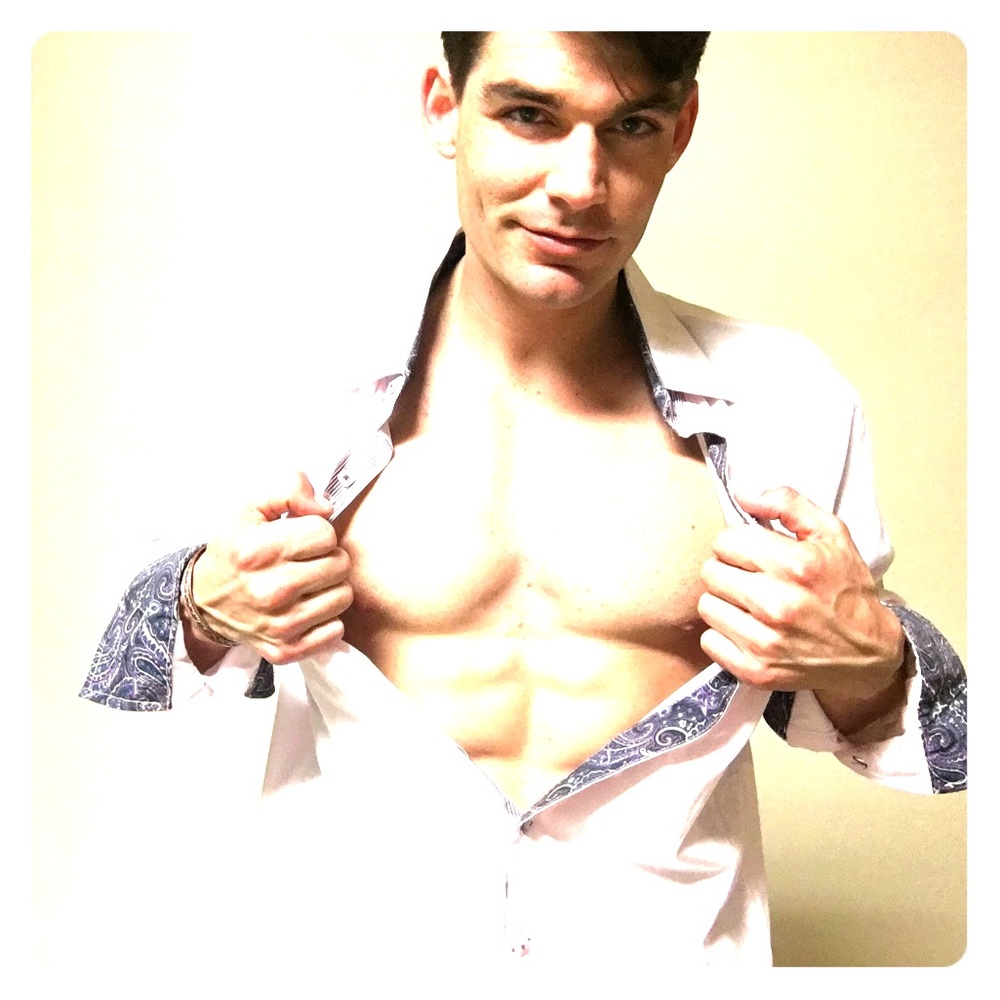 Robert Graham Classic Fit